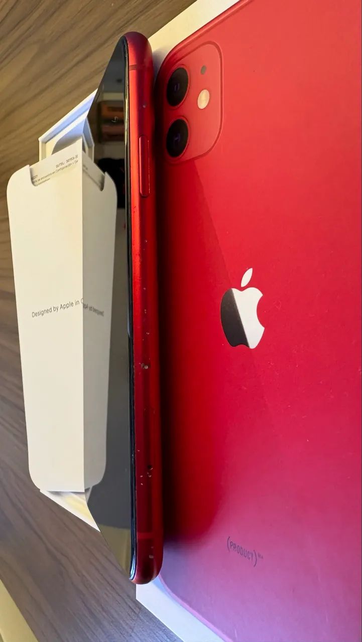iPhone 11 128GB レッド 本体のみ iPhone 11 Apple (PRODUCT) Vermelho, 128GB Desbloqueado - MHDK3BR/A