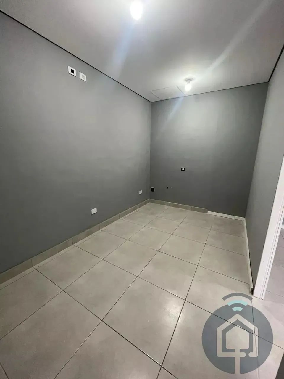 Ampla Sala Comercial para Aluguel no Centro de São Roque  Ideal para seu Negócio! - ALU186 - Foto 4