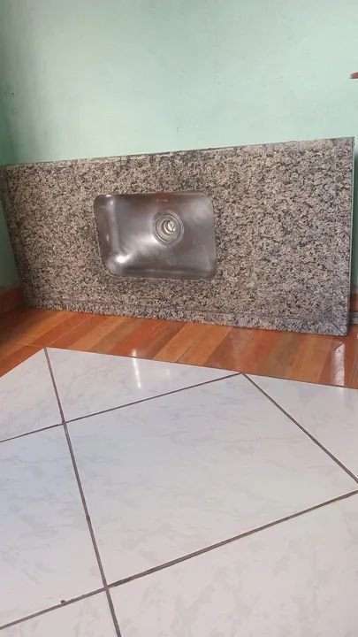 Pia de Granito para Cozinha 1,20×50. Retirar no local