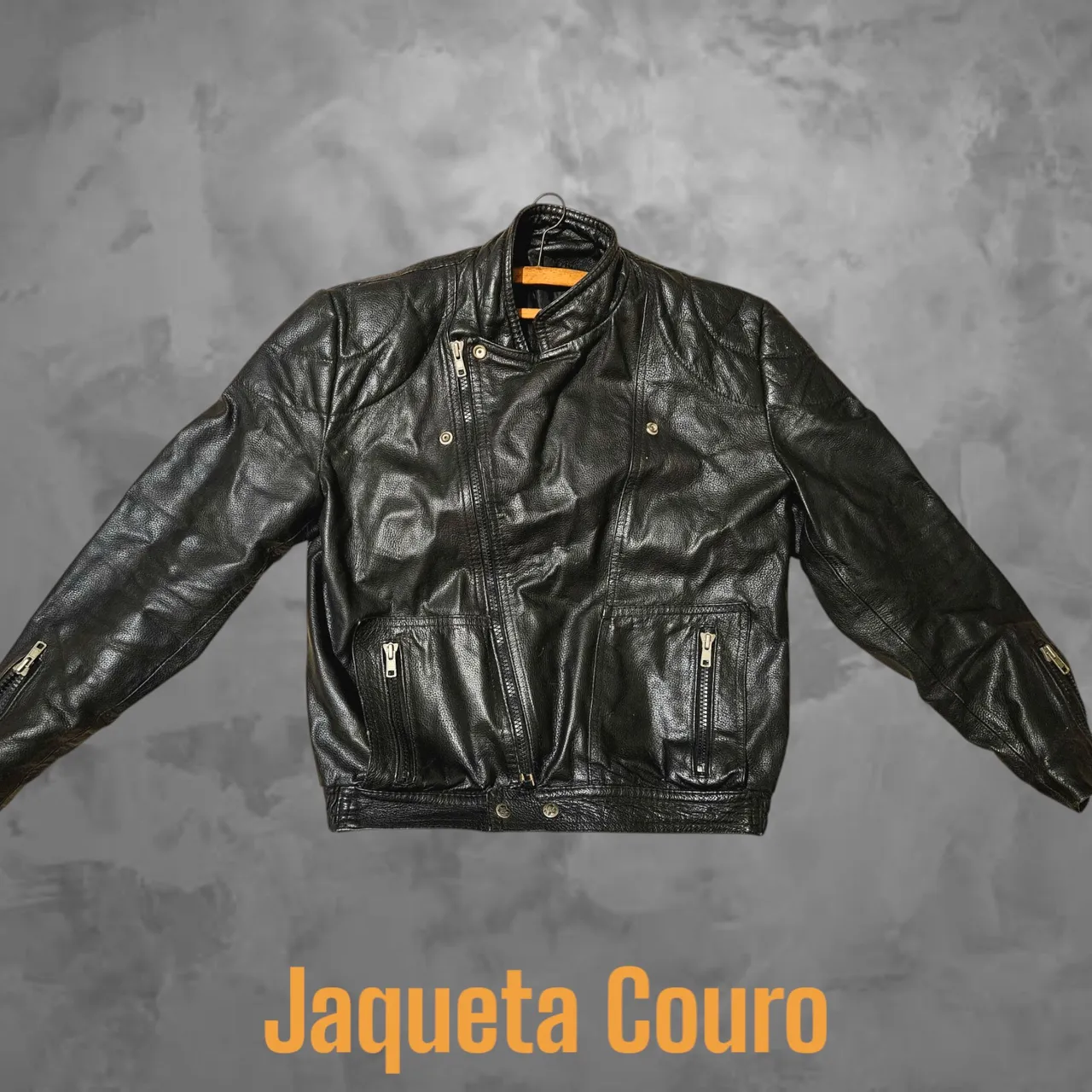 Jaqueta de Couro Preta - Estilo Clássico