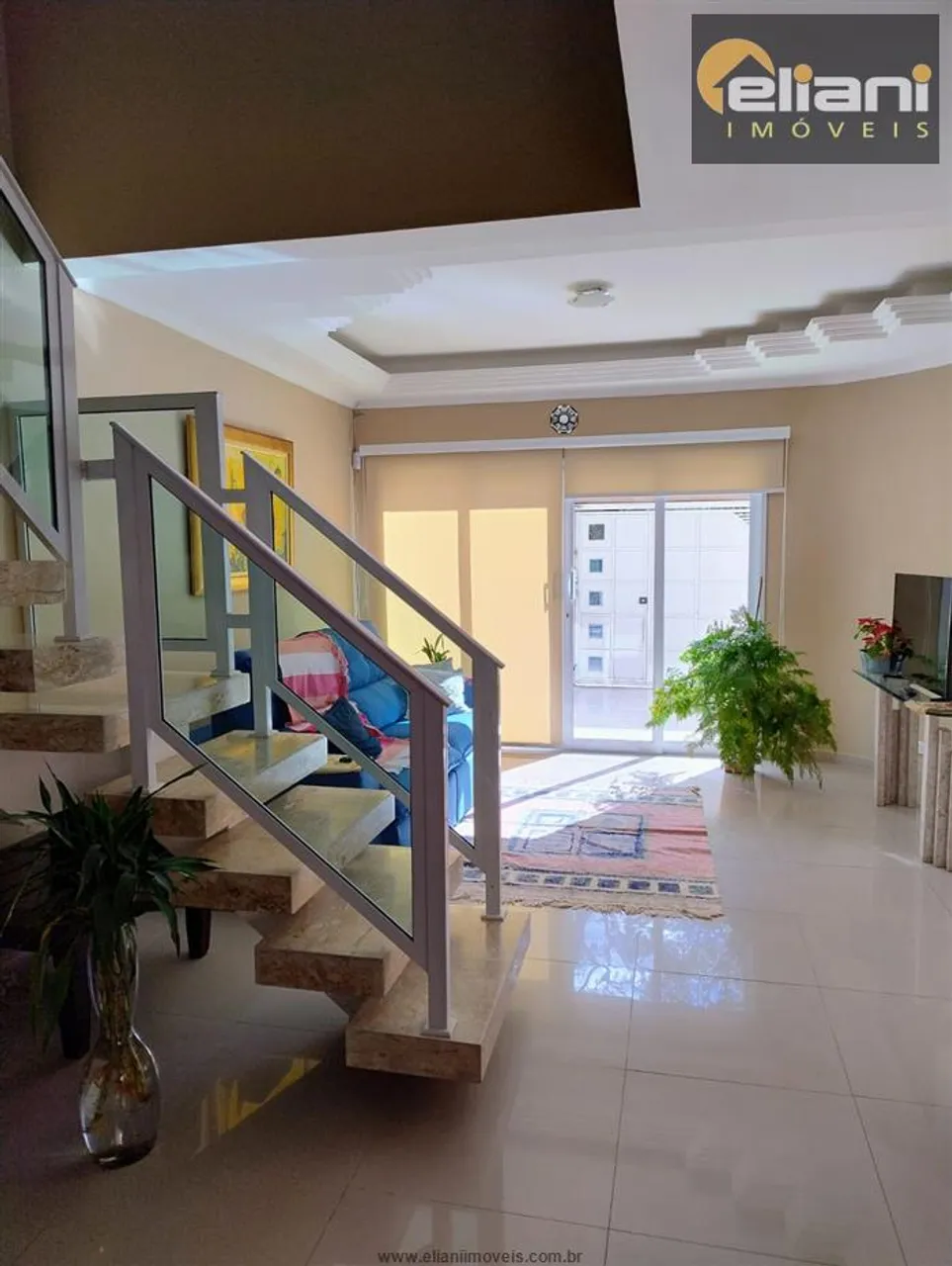 Sobrados para venda em Suzano no bairro Jardim Quaresmeira