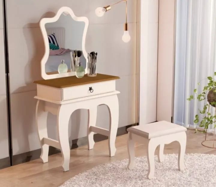 Pearl/Nature Dresser