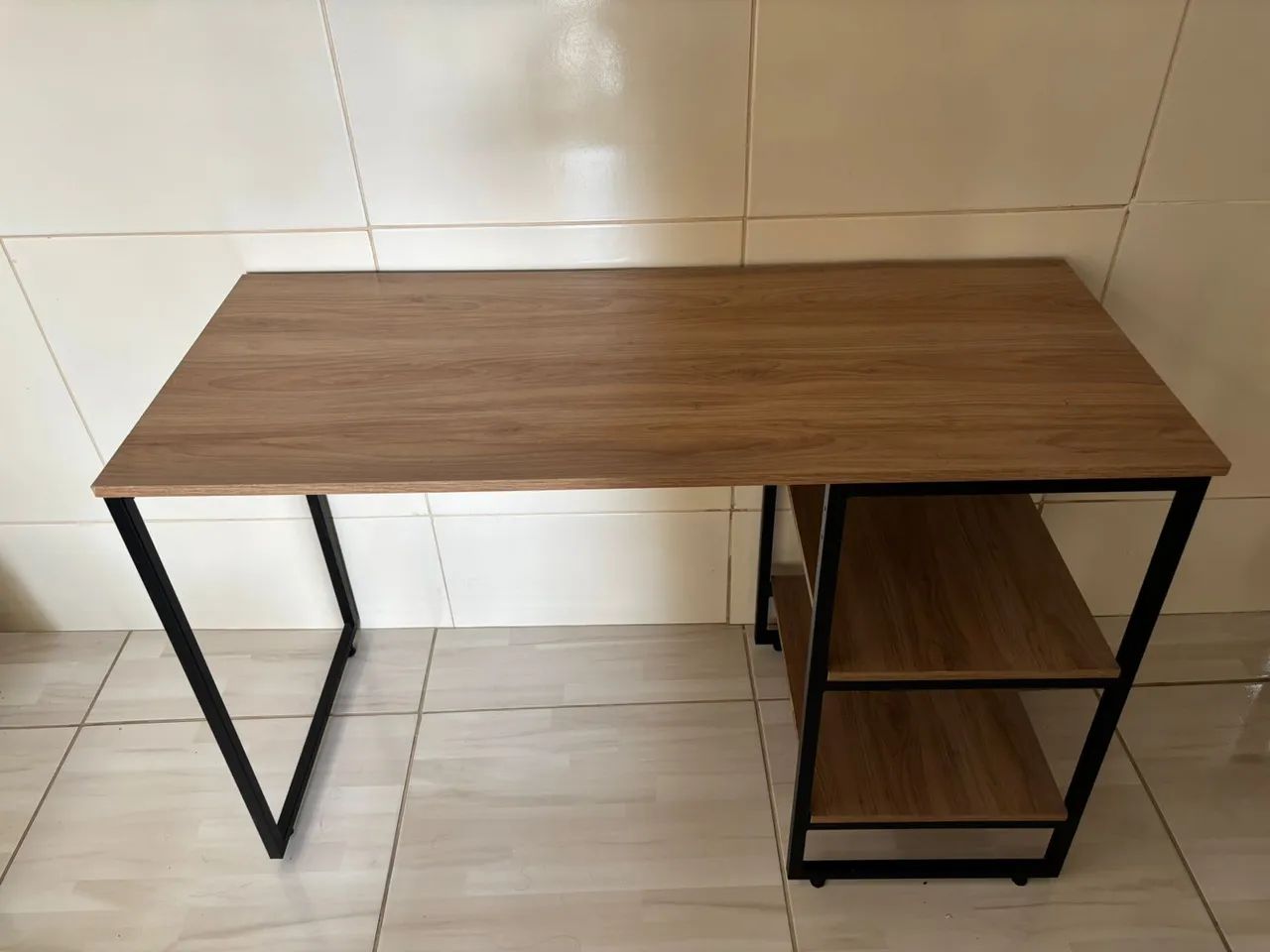 Escrivaninha para estudo - Foto 2