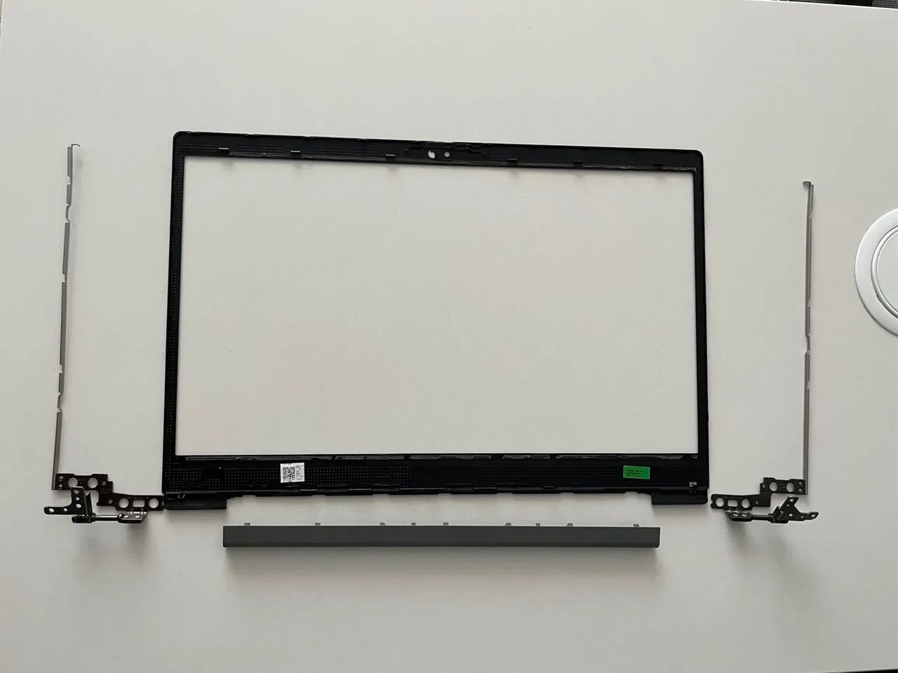 Kit Moldura - Dobradiças - Acabamento p/ Notebook Lenovo Ideapad 3 - Foto 4