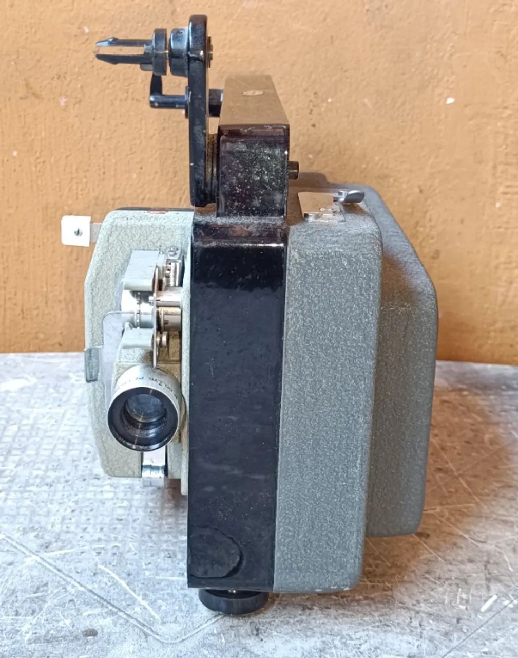 Projetor Fujica Made In Japan Super 8 Otimo Estado Funciona - Foto 3