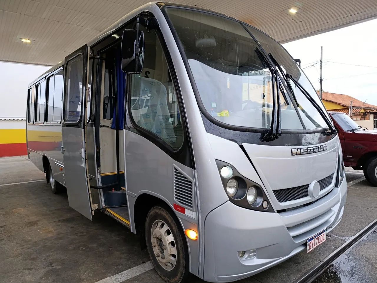 Microônibus Mercedes Neobus 2010 - Foto 6