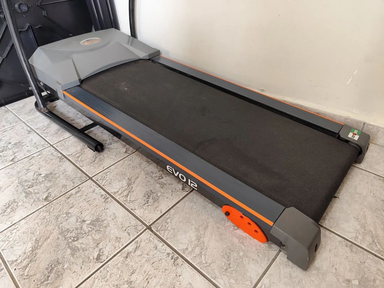 Esteira ergométrica seminova em ótimo estado! - Foto 2