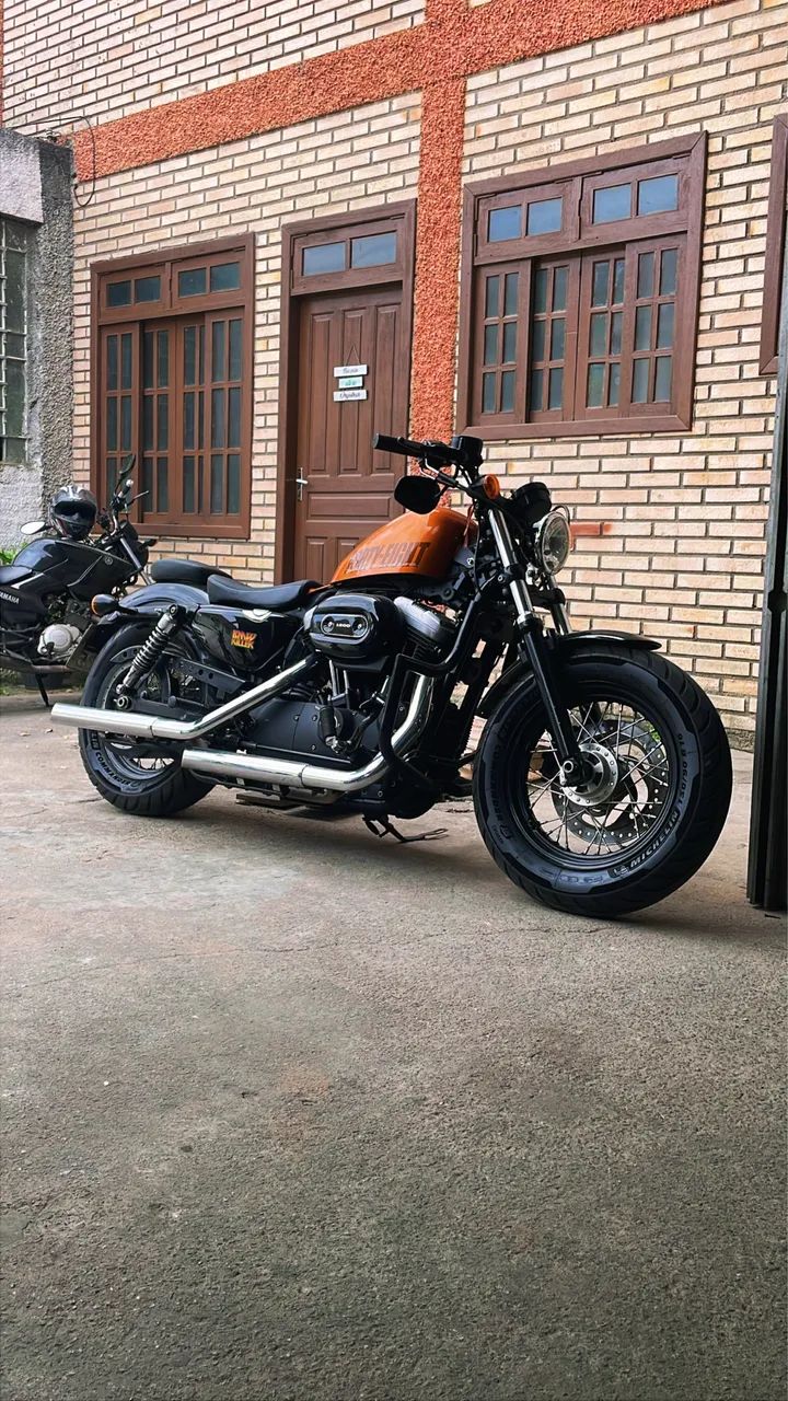 Forty Eight Harley Davidson  - Foto 3