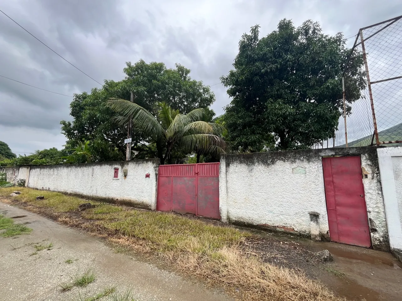 Sítio em Nova Iguaçu - R$ 120.000,00 Valor negociável