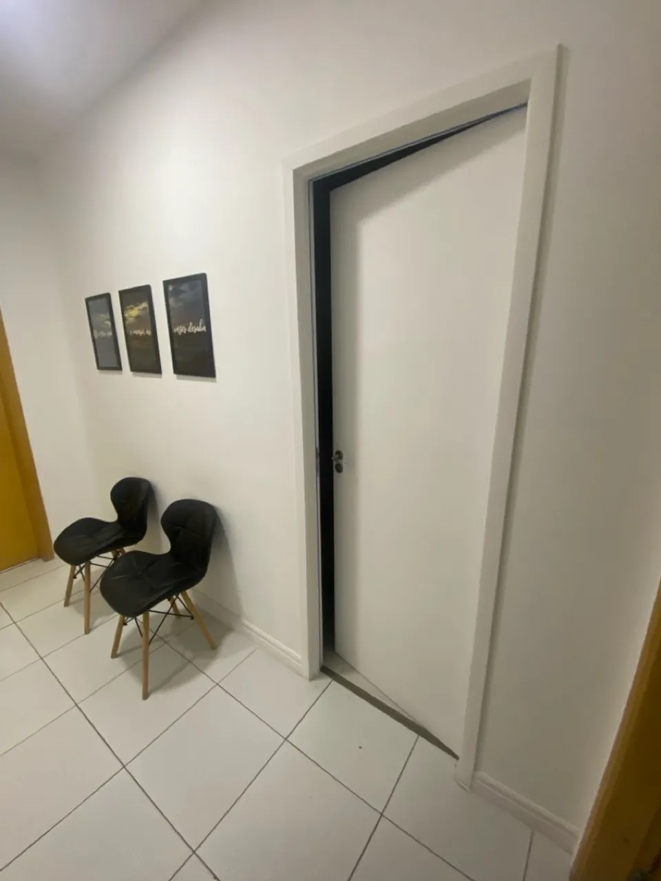 Sala para profissional da saúde (psicólogo)