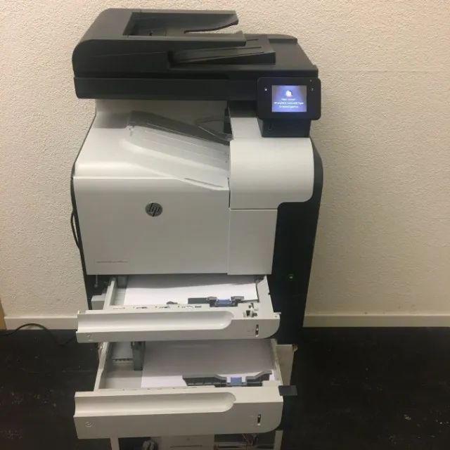 Impressora Multifuncional Hp Laserjet Color Pro 500 M570dn - Foto 2