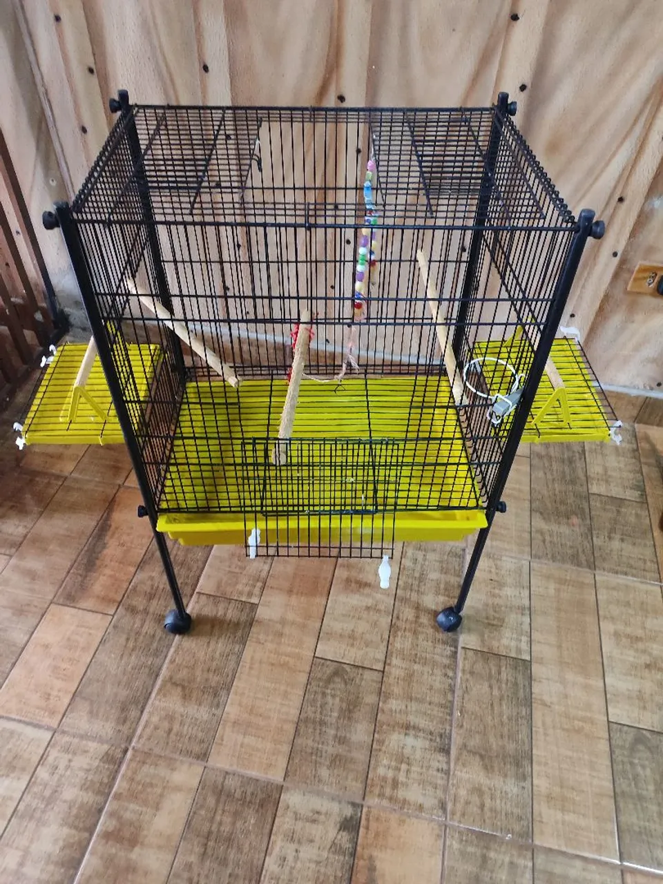 Gaiola para Pássaros - Conforto e Segurança