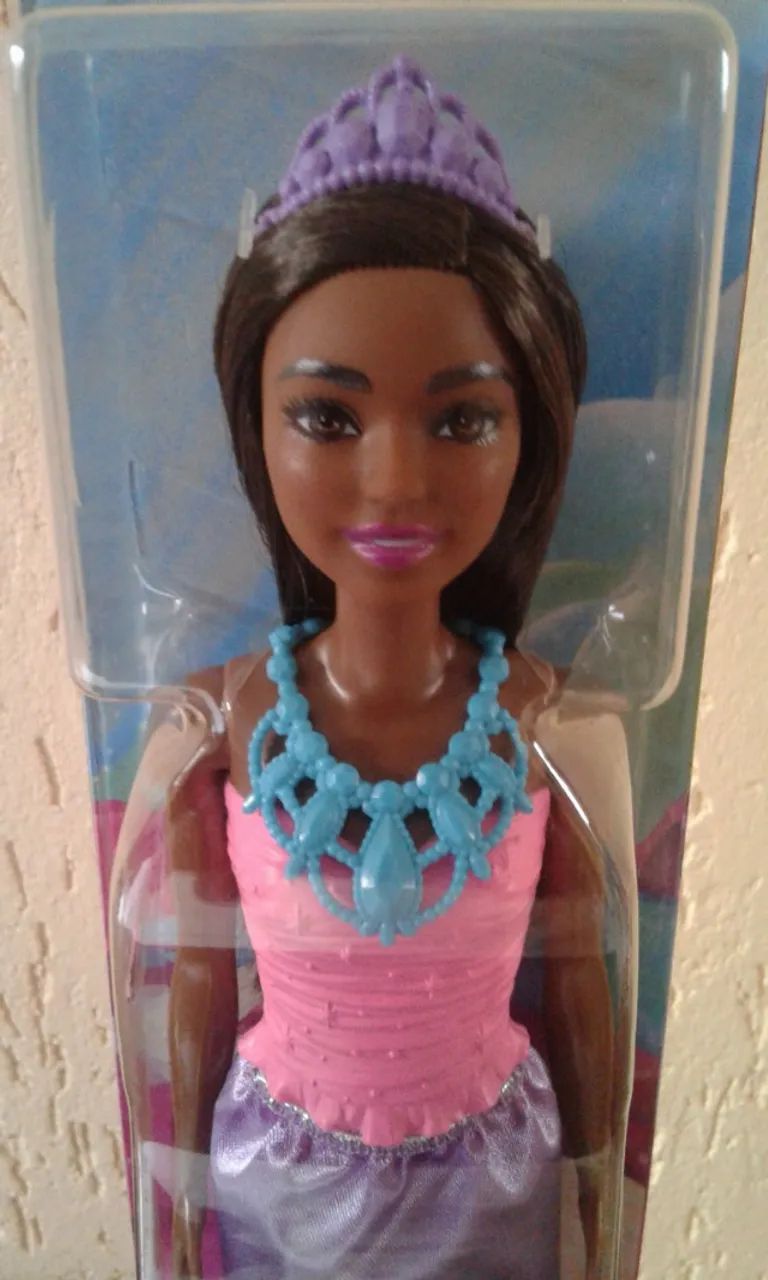Boneca Barbie Morena Princesa Dreamtopia Mattel Nova Lacrada - Foto 5