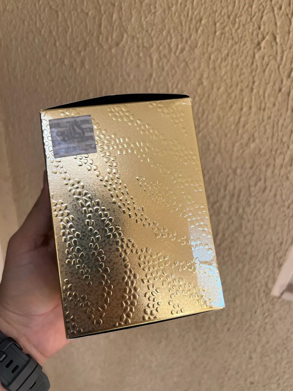 Perfume Unisex Lattafa Confidential Private Gold Eau de Parfum 100 Ml - Foto 2