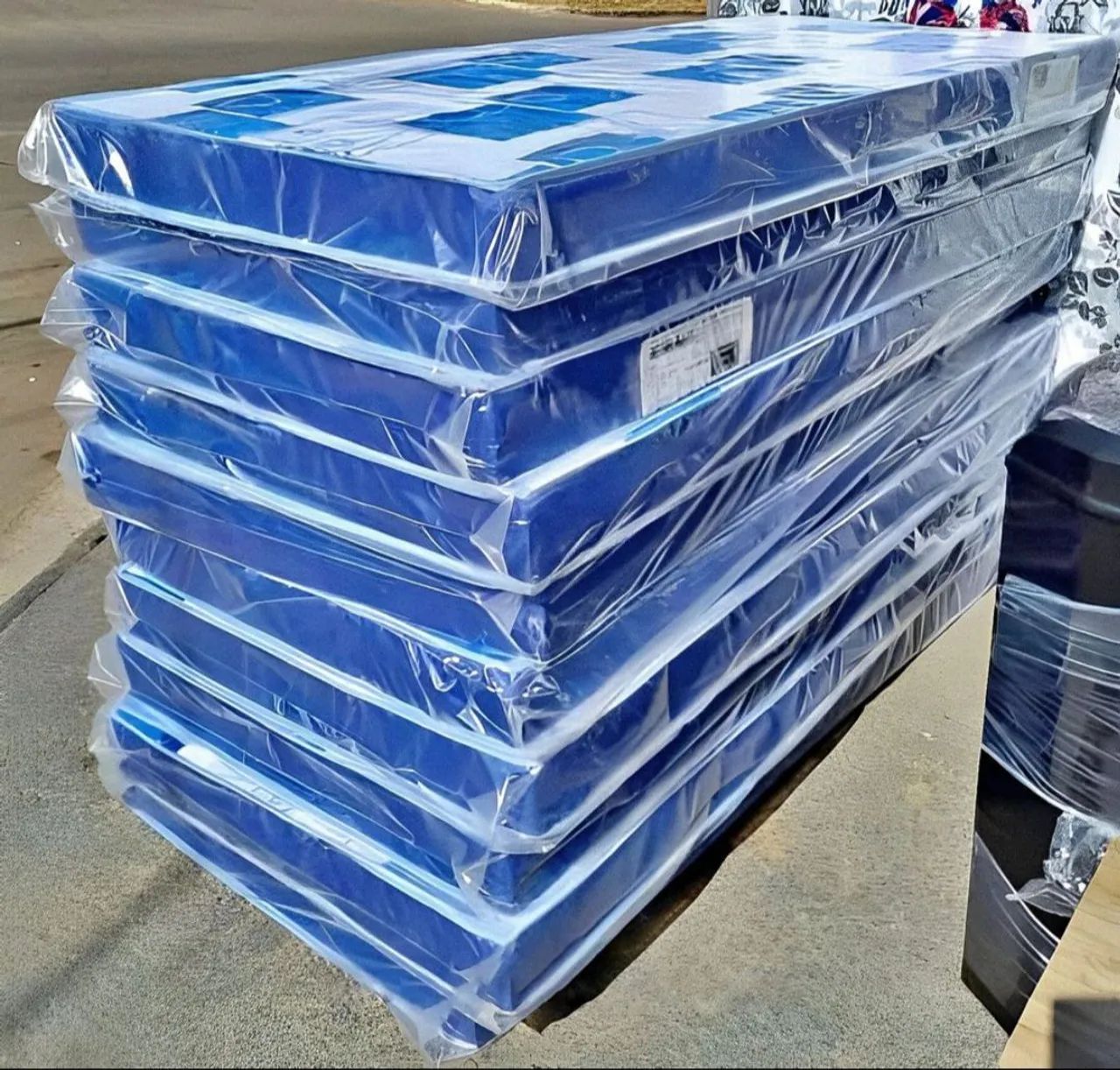 Colchão de Solteiro D20, 12cm de espuma "PROMOÇÃO" 0.88x1.88, Marca Ômega.