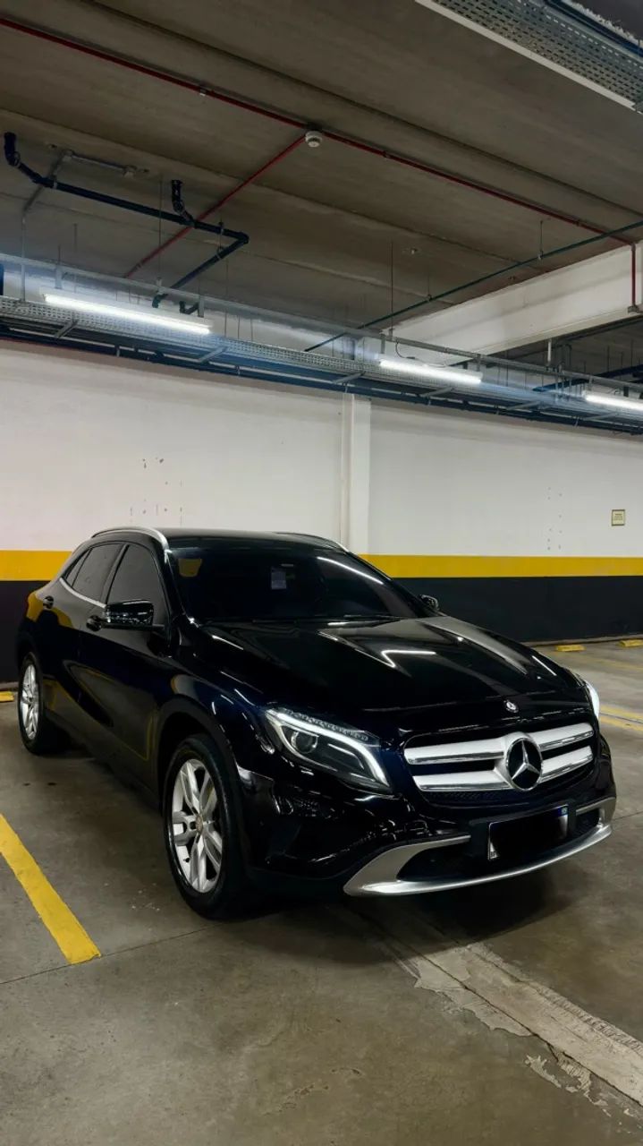 Mercedes-Benz GLA 200 Adv. 1.6/1.6 TB 16V Flex Aut. 2015