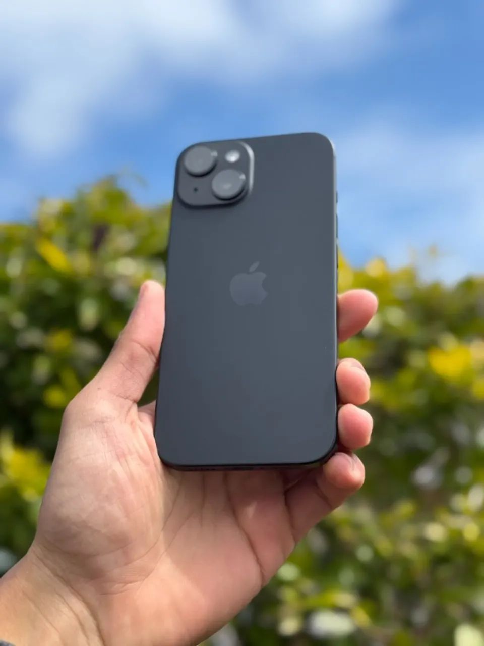 iPhone 15 - Black - Foto 2