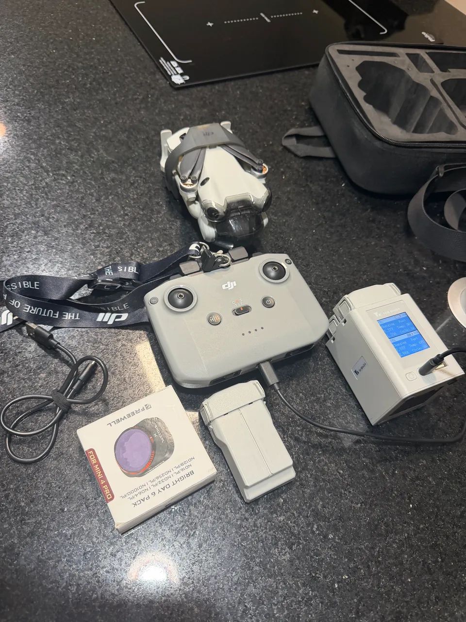 Dji mini 4 pro combo