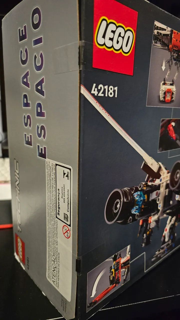 Lego Technic 42181 - Space - VTOL Heavy Cargo Spaceship LT81