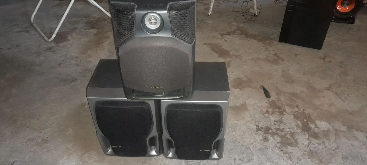 3 CAIXAS DE SOM AIWA .MUITO CONSERVADA - Foto 5