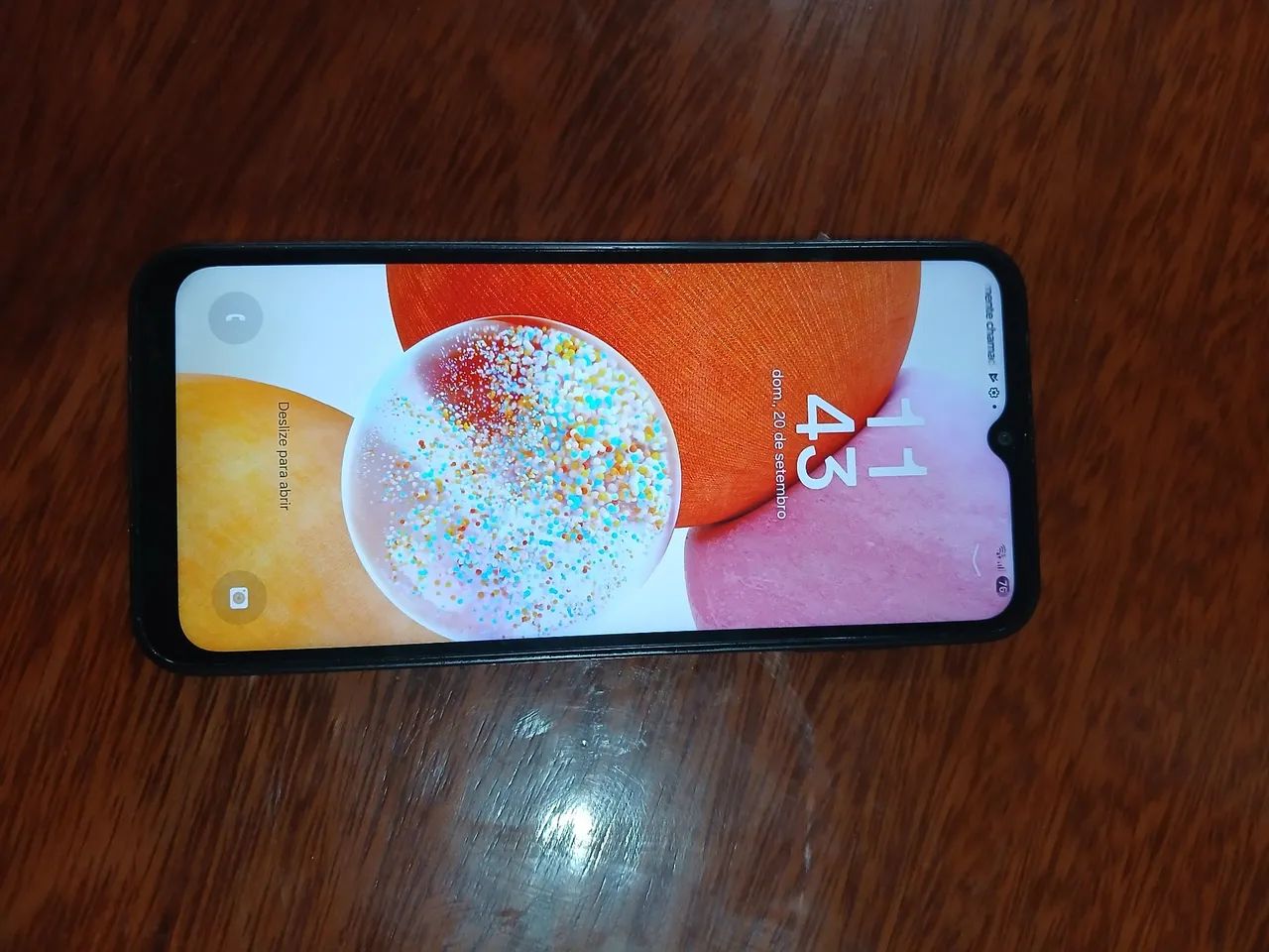 Celular Sansung modelo a14 semi novo - Foto 2