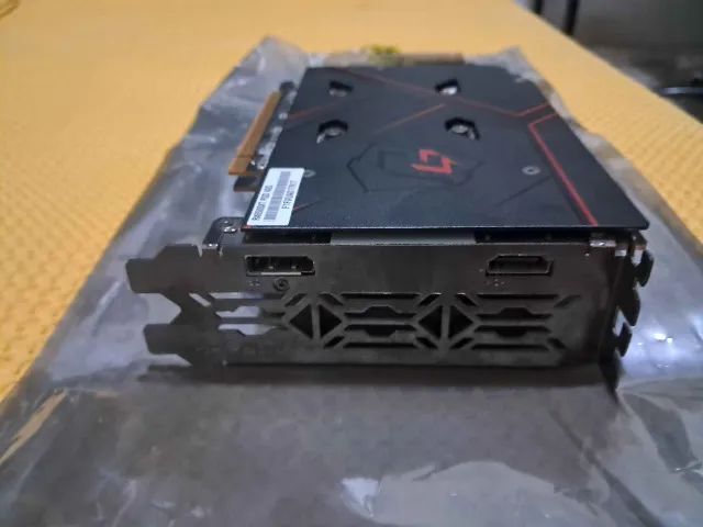 Placa de Vídeo RX 6500 XT Gaming ASRock - Foto 3