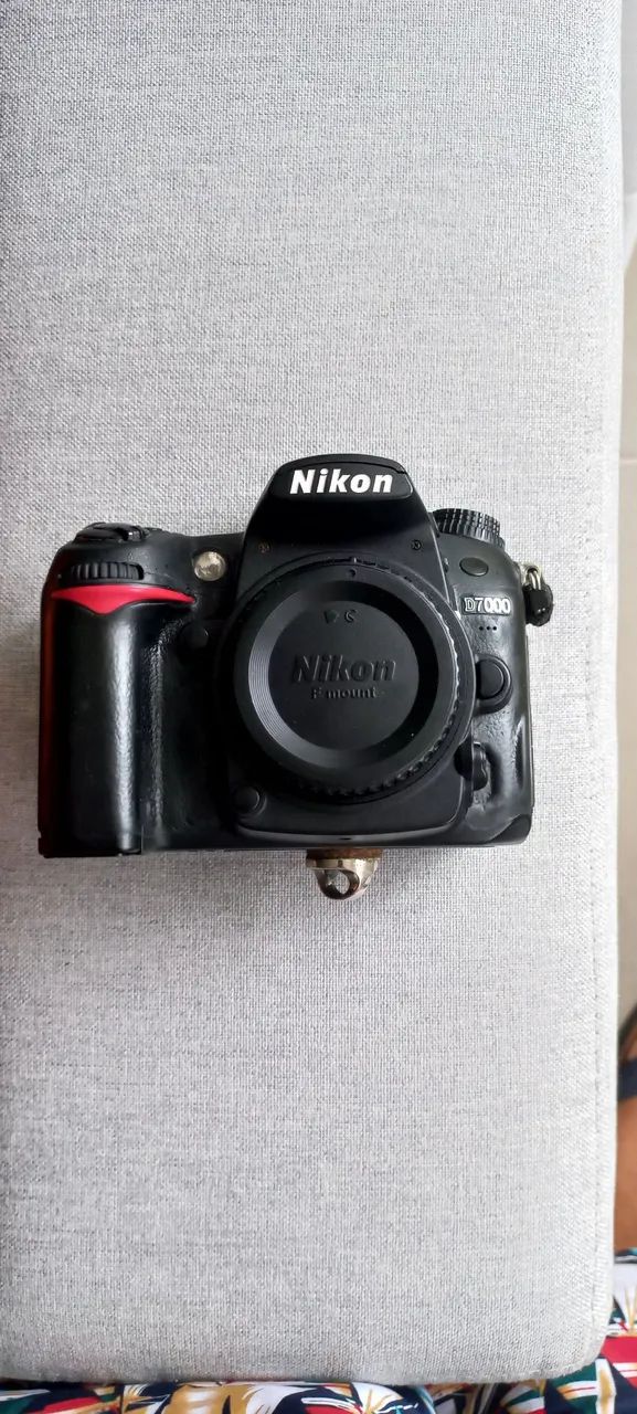 Vendo Corpo de Câmera Nikon D7000 