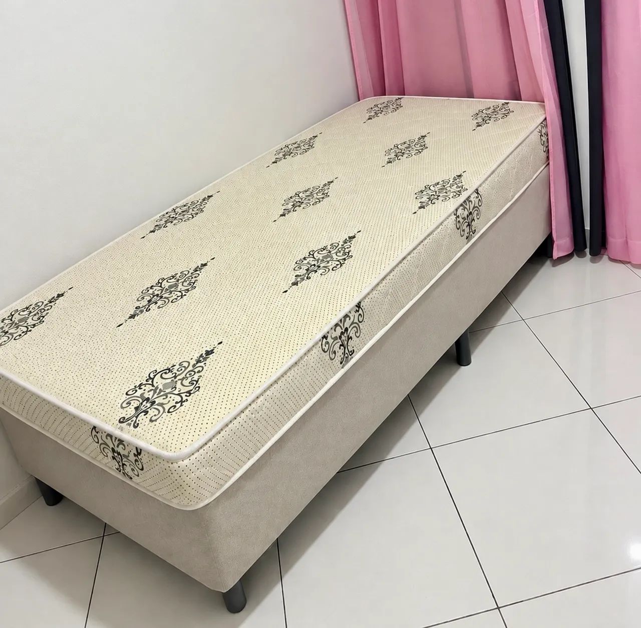Cama solteiro 