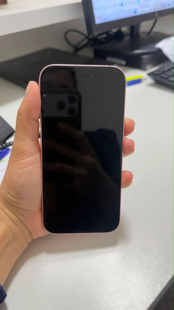 iPhone 15 rosa - Foto 4