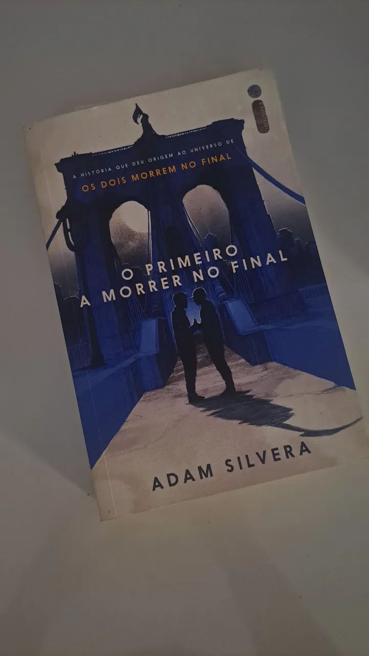O primeiro a morrer no final 