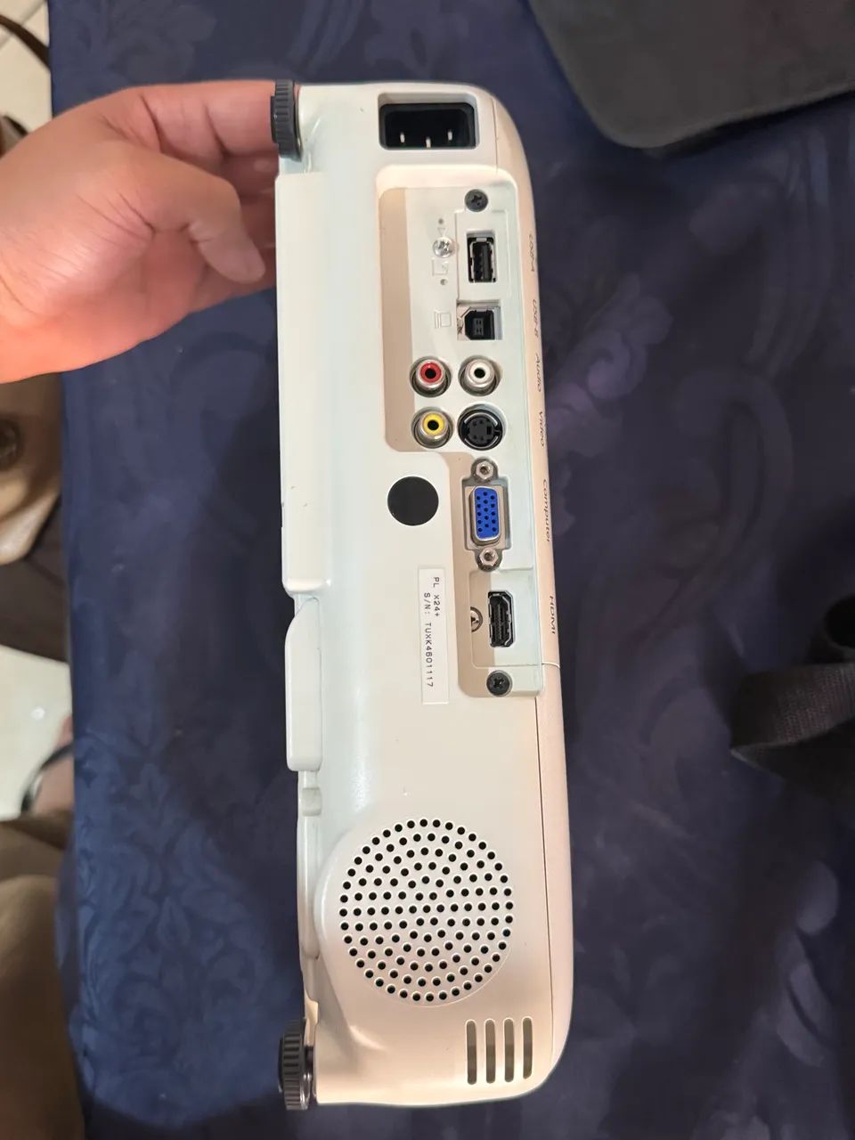 Projetor Epson powerlite x24+ - Foto 4