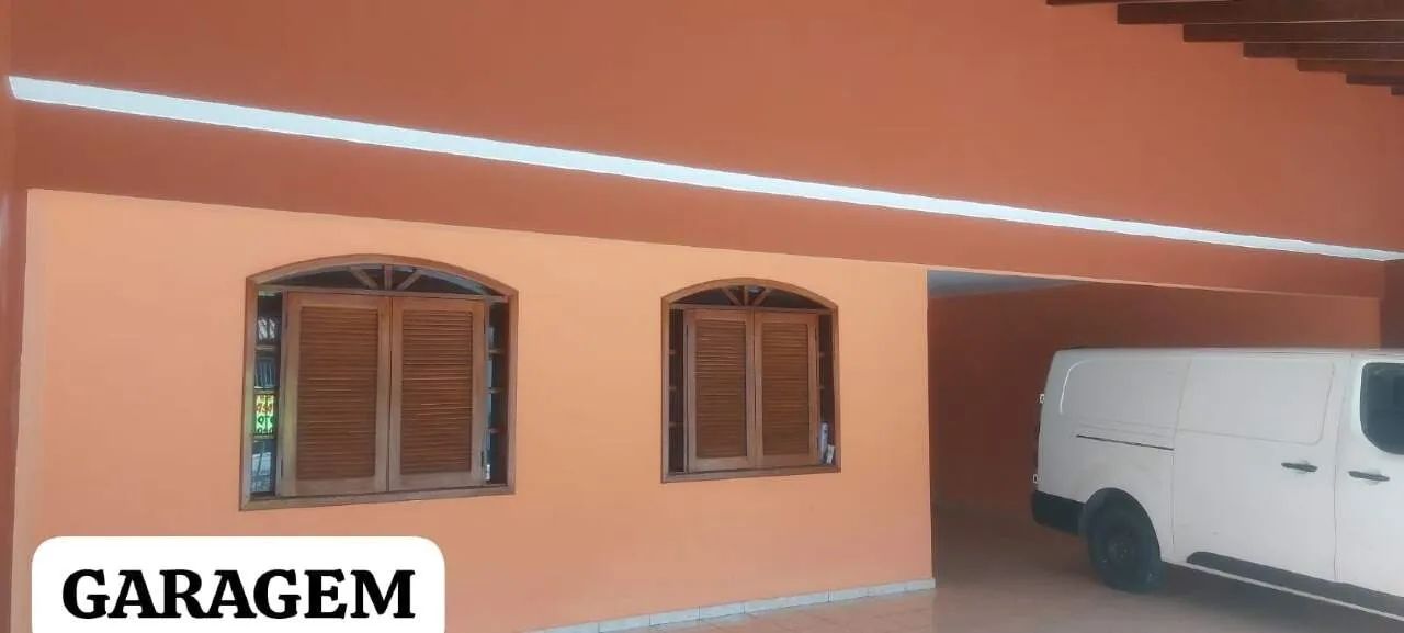 Casa à Venda com 5 Quartos em Taguatinga Norte - Foto 3