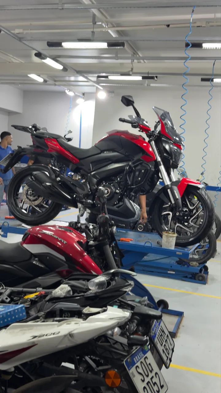 Bajaj dominar 400