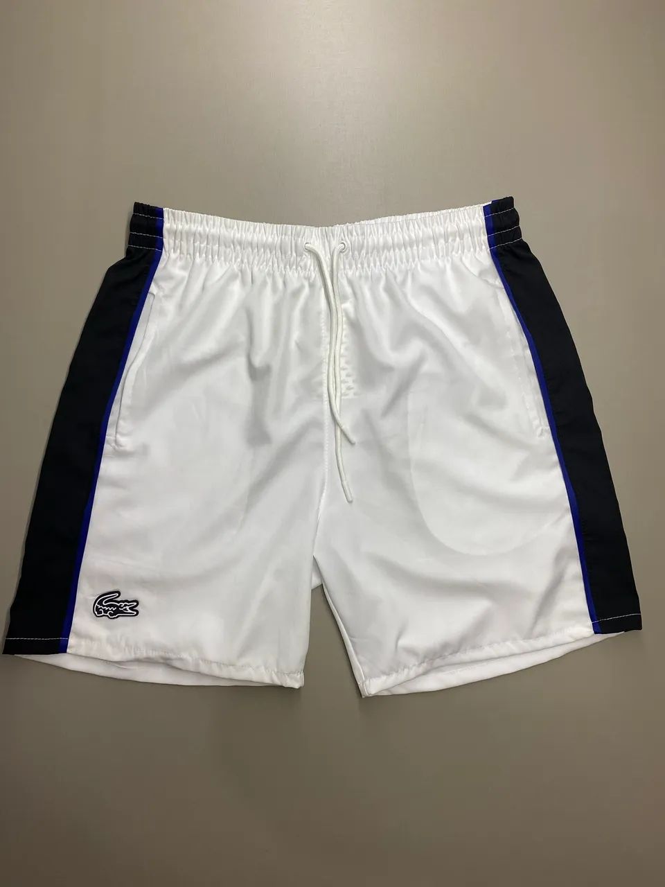 Bermuda Tactel Branca/Preto - Foto 4