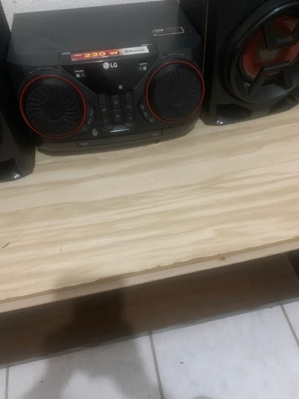 Caixa de som LG com móvel  - Foto 3