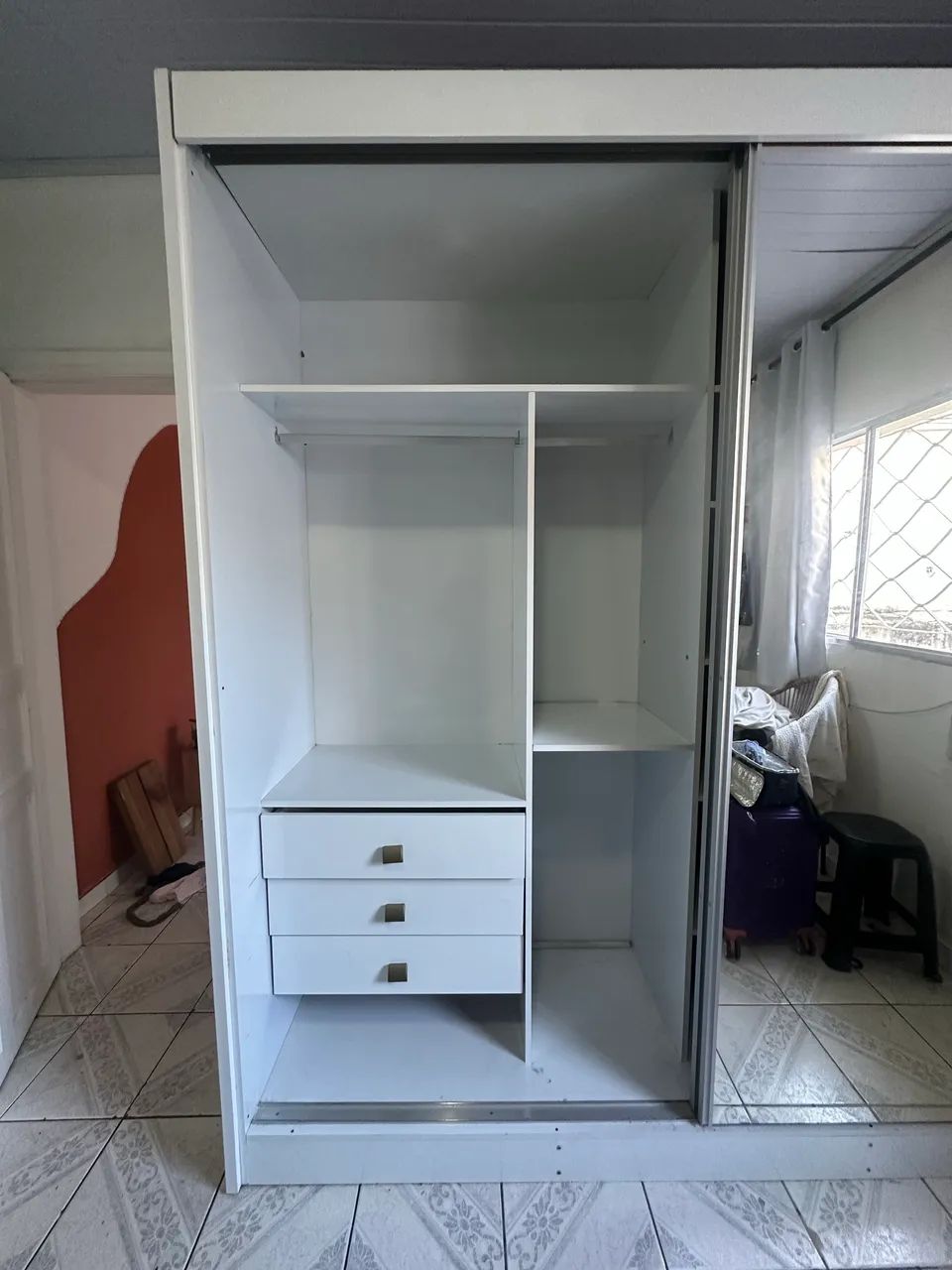 Guarda Roupa Casal 2 portas com Espelho Interiço - Foto 3
