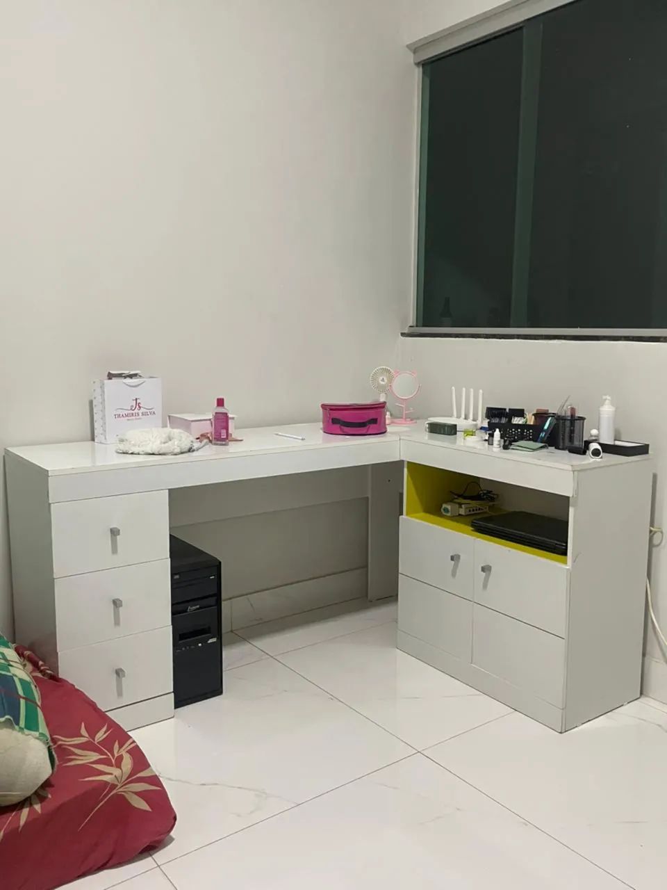 Escrivaninha65082762960769123