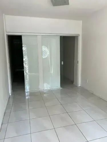 ALUGA-SE PONTO COMERCIAL DE DOIS PAVIMENTOS  UMARIZAL - Foto 3