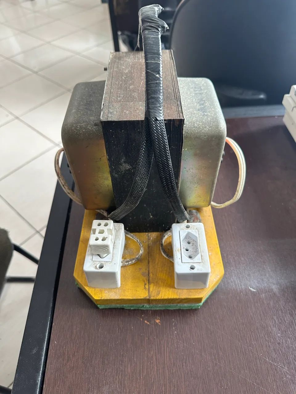  Transformador 10000 VA De 220v Para 110v   - Foto 3