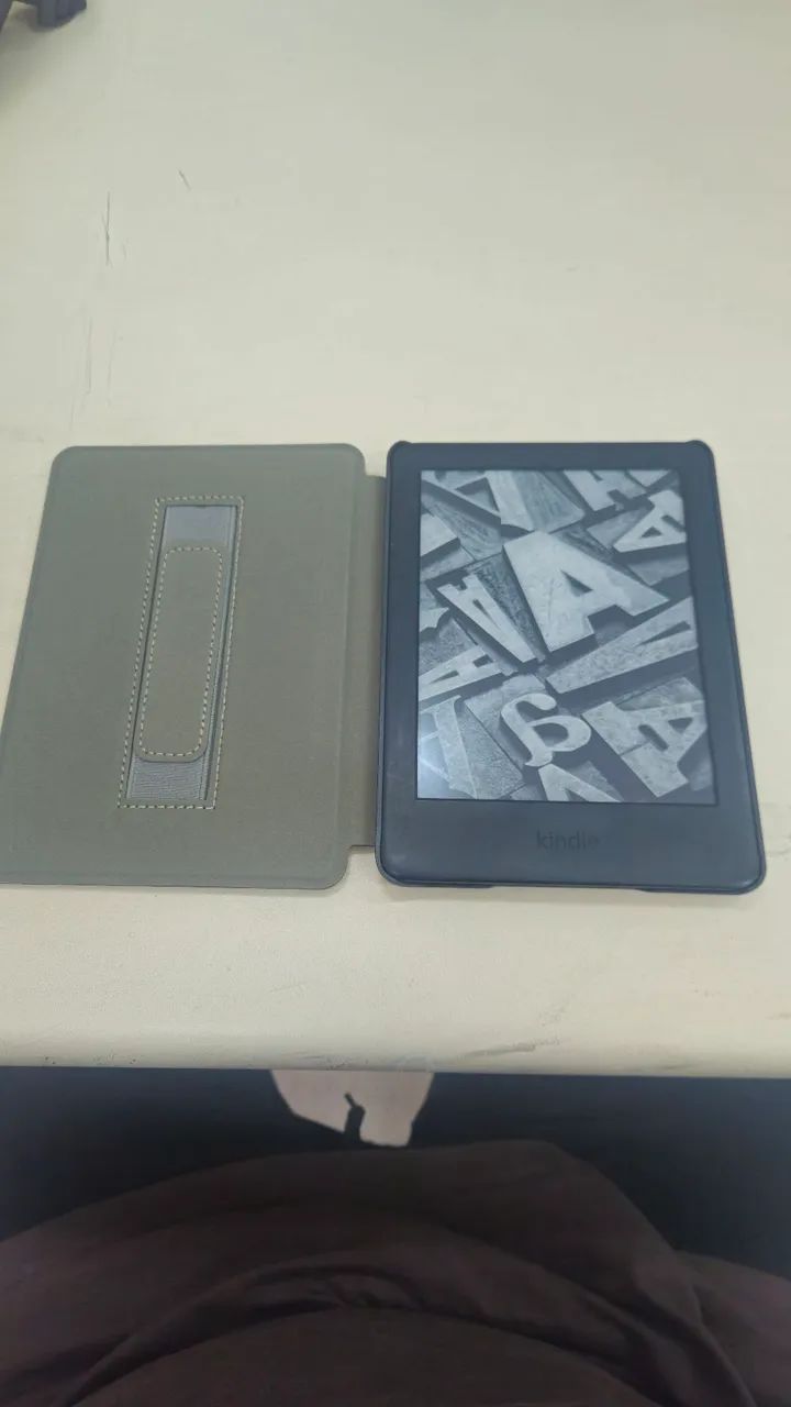 Kindle 10ª Geração 8GB + Capa Magnética - Foto 3