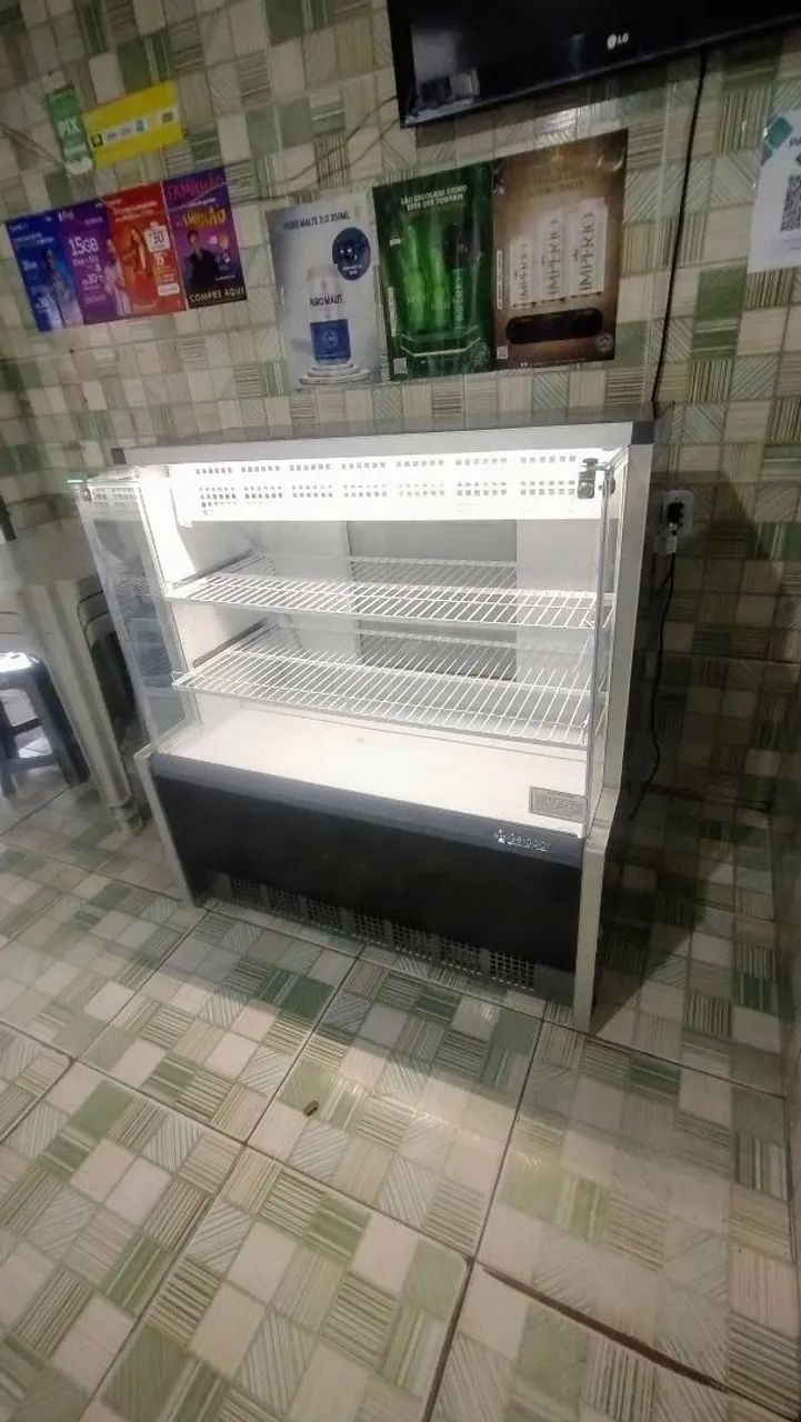 BALCÃO REFRIGERADO CONFEITARIA 1.10 METRO GELOPAR  - Foto 5