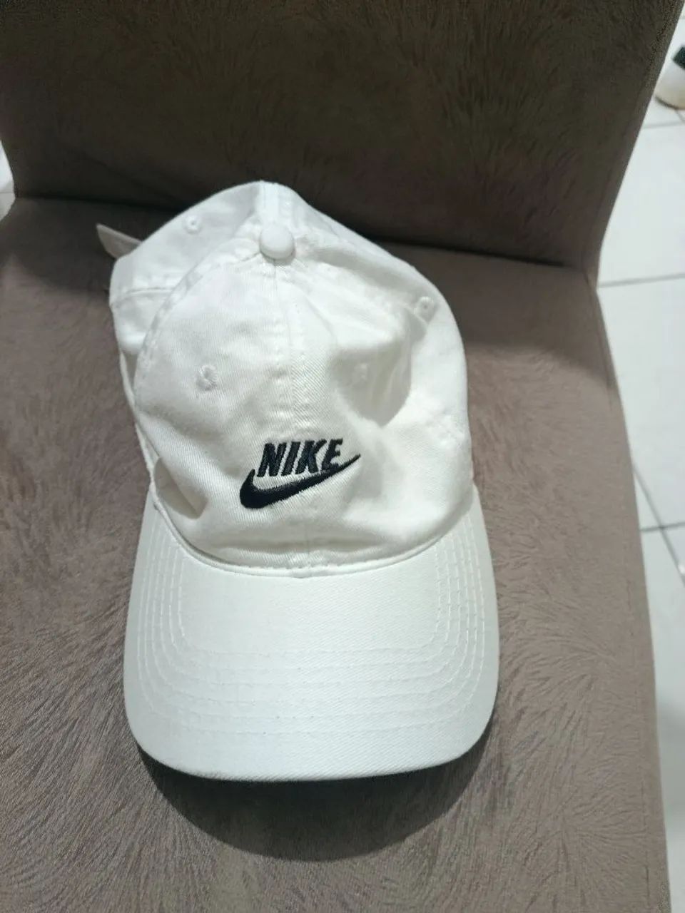 Boné Branco Nike