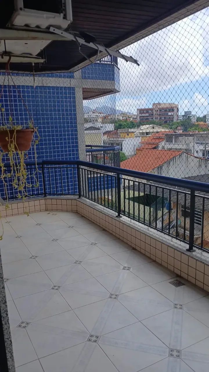 Imóvel para aluguel possui 102 metros quadrados com 2 quartos