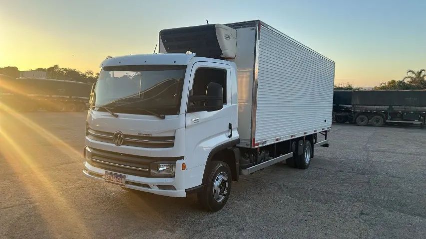 VW/11.180 DRC 4X2 
