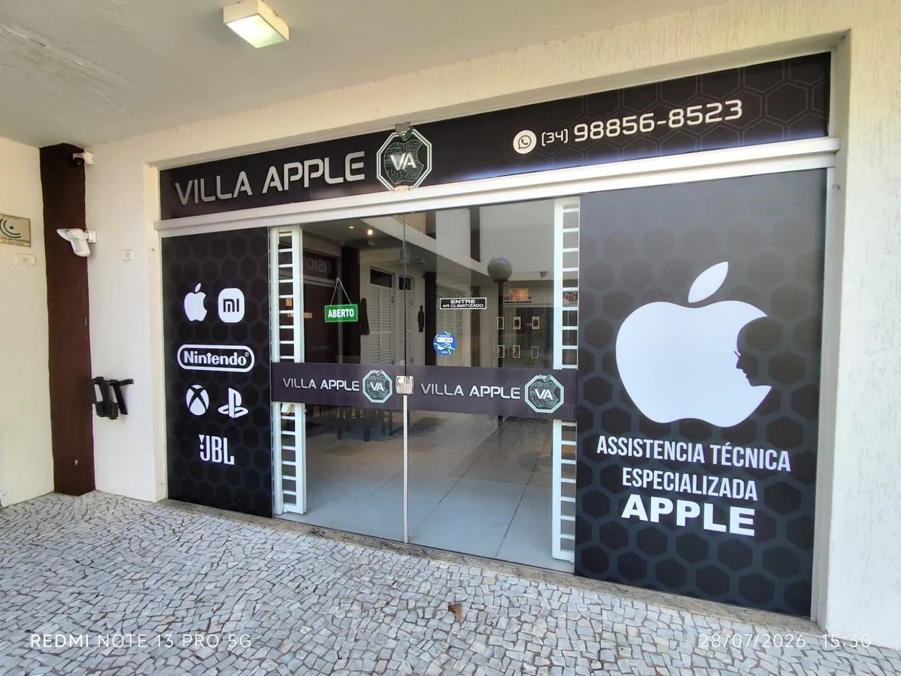 OPORTUNIDADE! Loja de celular mobiliada completa pronta para entrar e vender - Foto 2