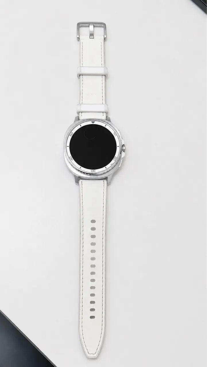 Galaxy Watch 8 Classic LTE 42 mm Prata