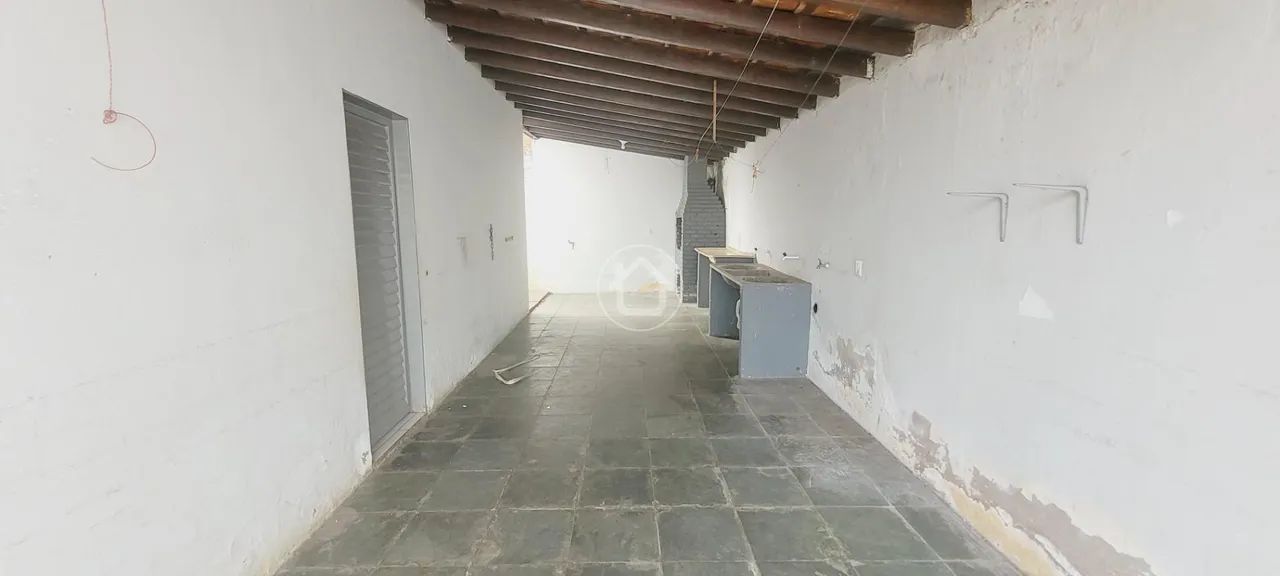CASA TERRENO AMPLO NO JARDIM IMA - Foto 4