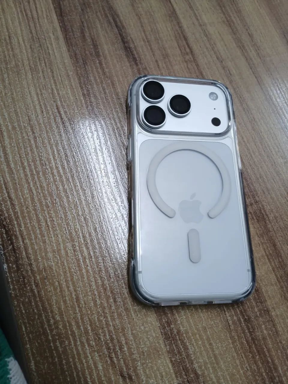 iPhone 17pro  - Foto 3