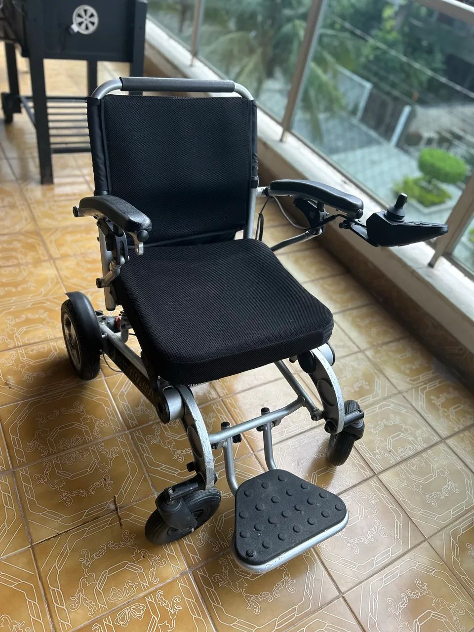 Cadeira elétrica wheelchair88  - Foto 4