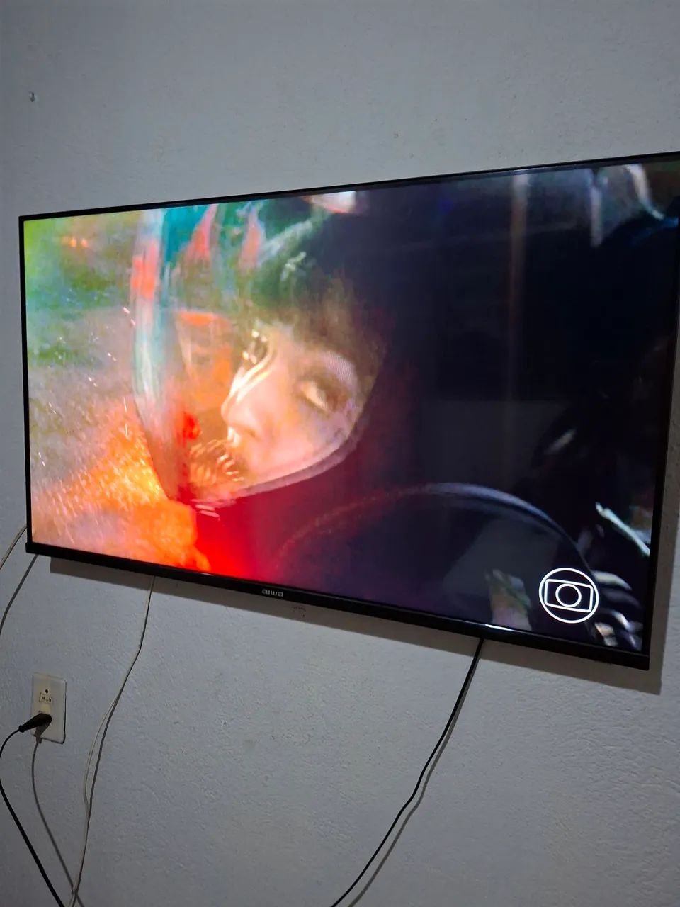 Vendo essa TV de 40 polegadas muito nova